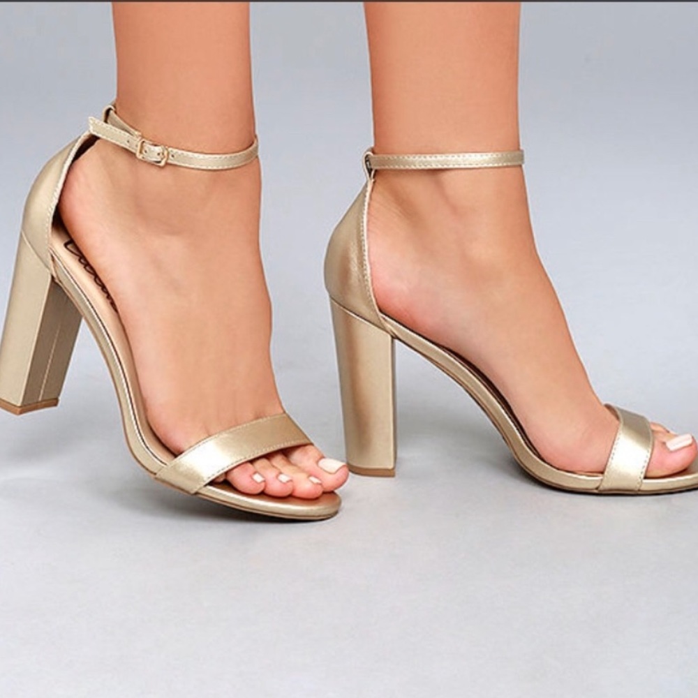 Lulu’s Gold Block Heel
